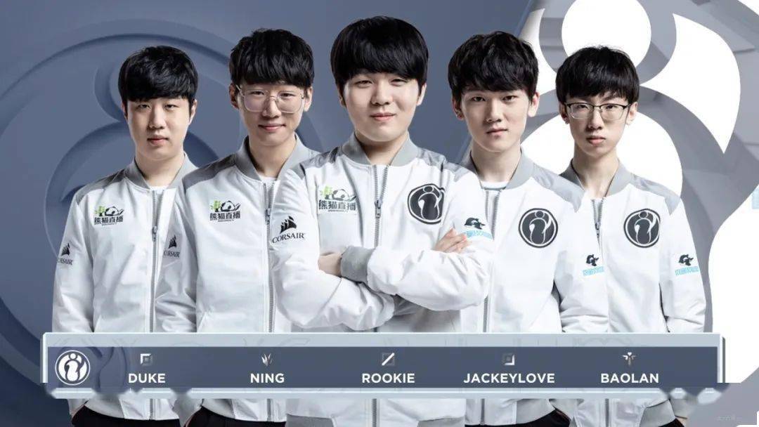 更以远超同 更以远超同