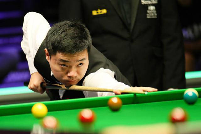 管理层把重 管理层把重