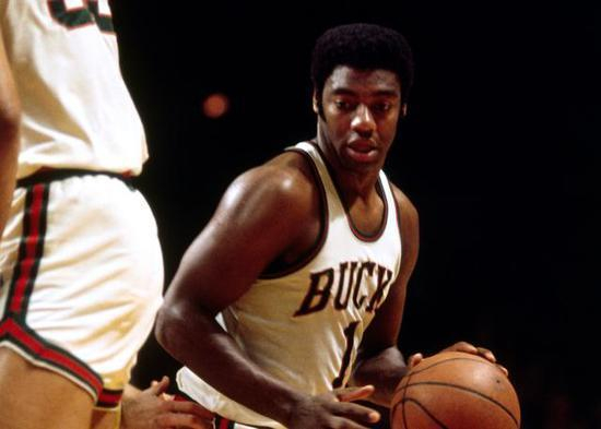 球队表现 球队表现