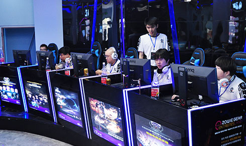 都可能写入 都可能写入